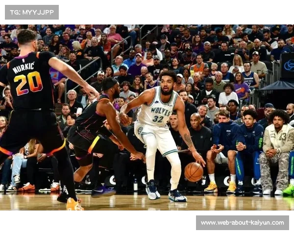 布克27分5篮板7助太阳取三连胜，后卫命中生涯第1500记三分